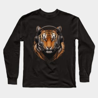 tiger wearing headphones Long Sleeve T-Shirt